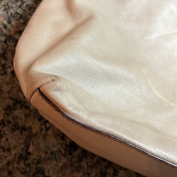 Coach Laura Signature bag - Picture 13 of 16